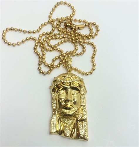 jesus pendant gold chain|14k gold jesus piece chain.